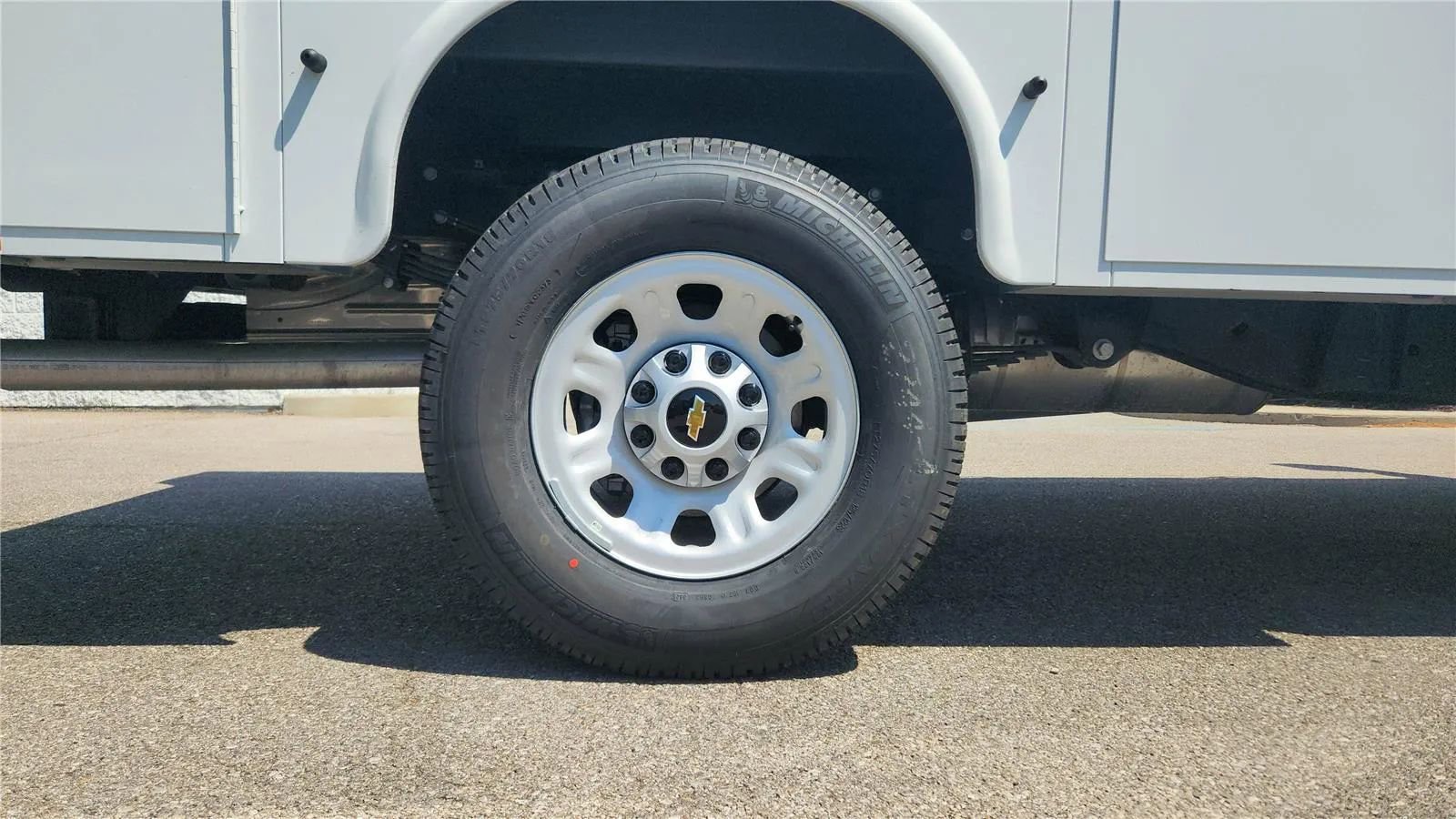 New 2026 Chevrolet Silverado 3500 W/T w/ WT Convenience Package AWD/4WD image 9