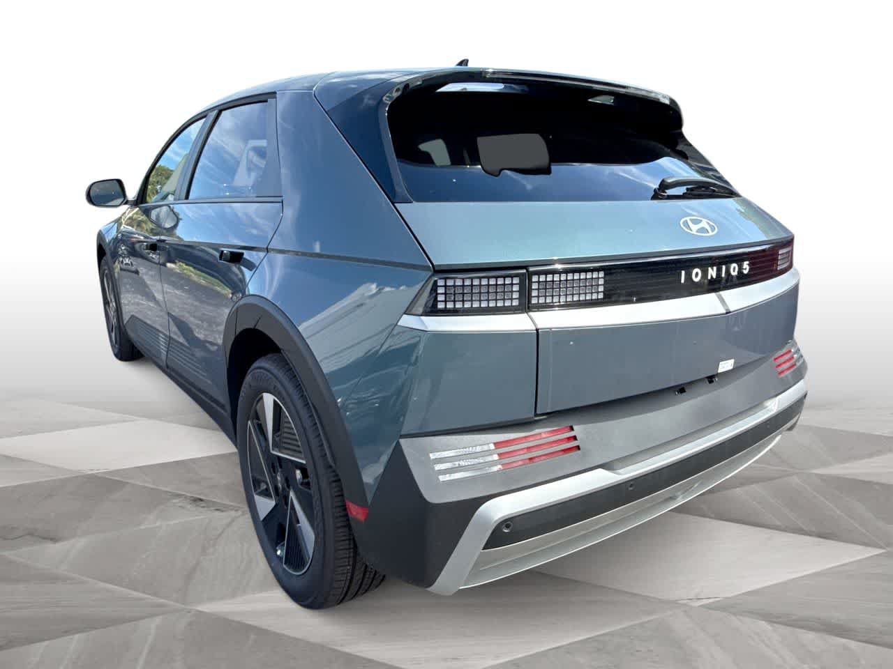 New 2025 Hyundai Ioniq 5 SE RWD image 6