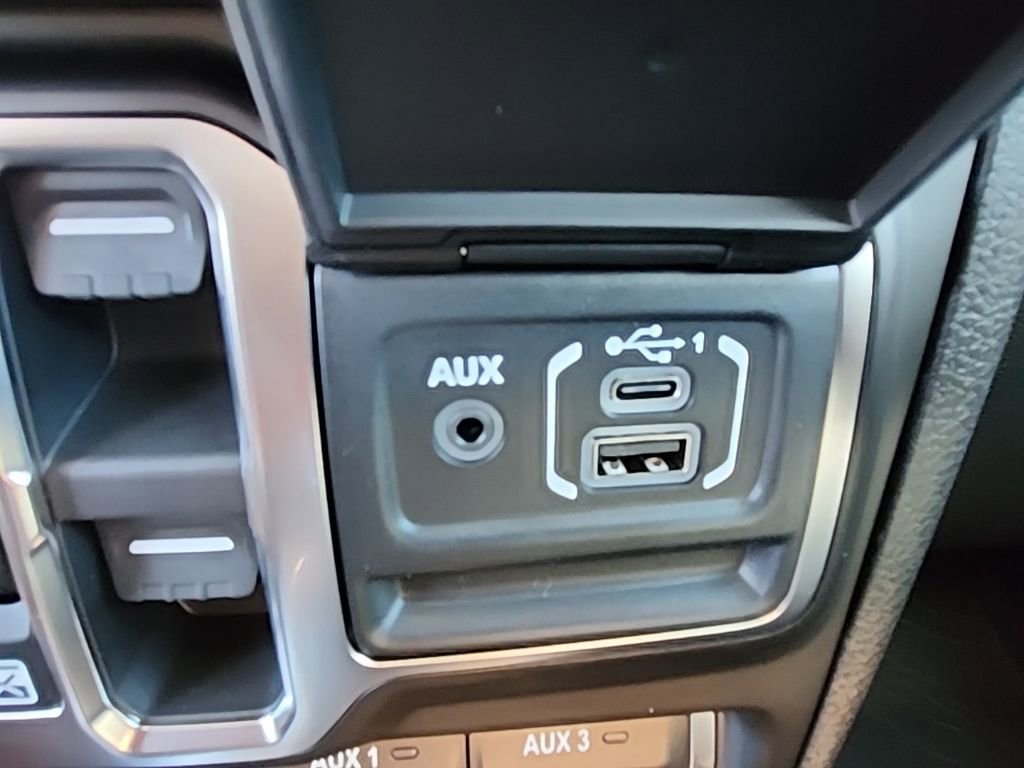 New 2026 Jeep Wrangler Unlimited Rubicon image 30