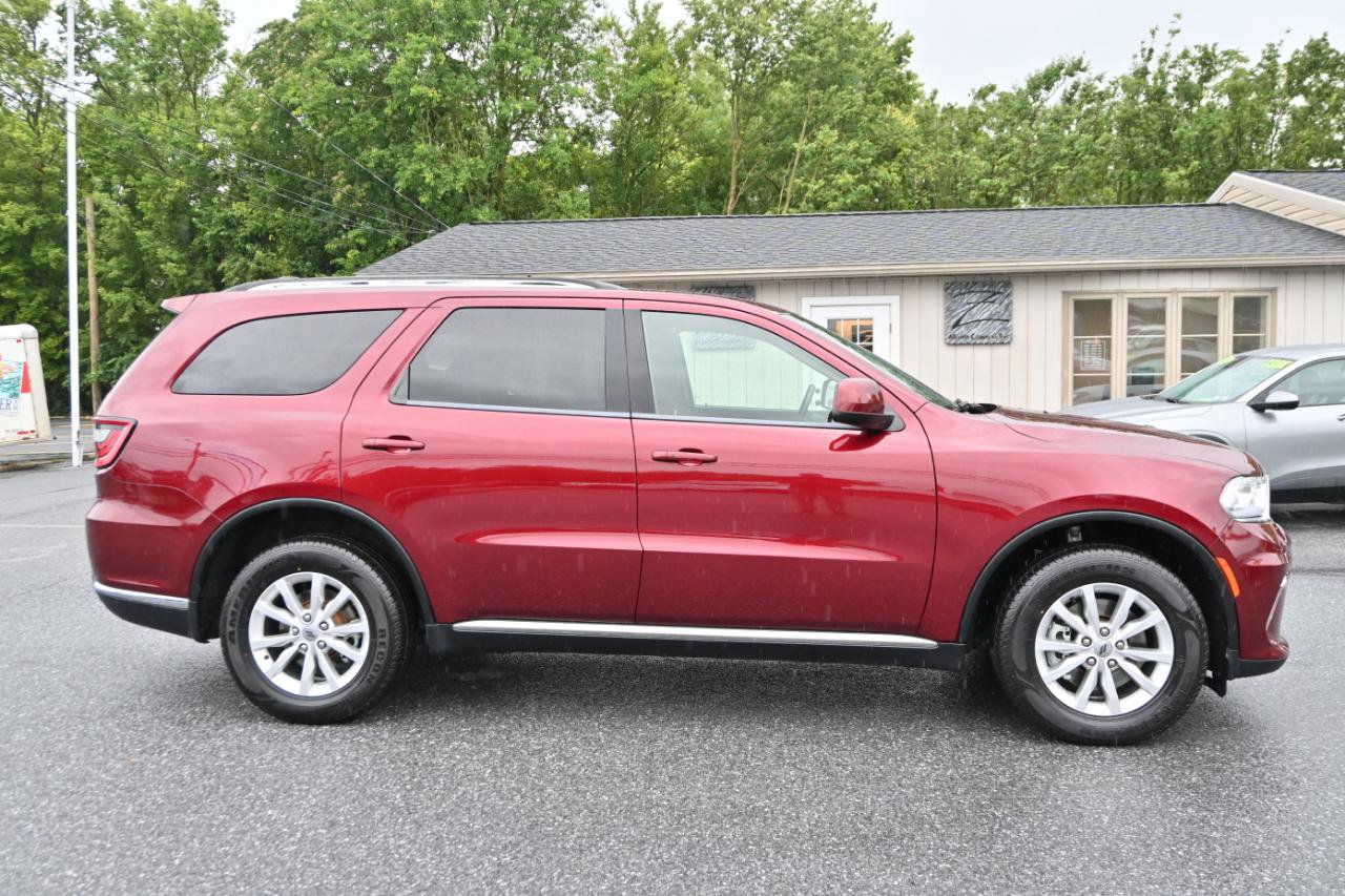 Used 2021 Dodge Durango SXT AWD/4WD image 14