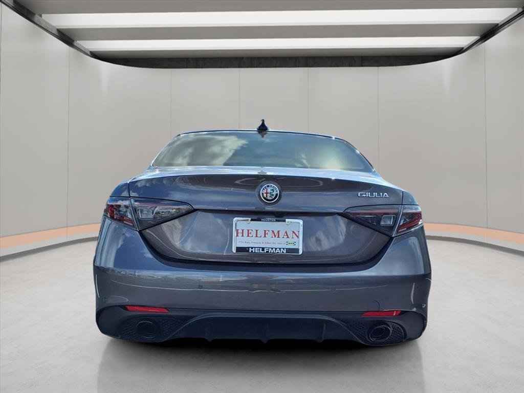 New 2025 Alfa Romeo Giulia image 6