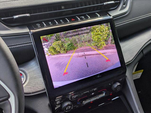 New 2025 Jeep Grand Cherokee Limited w/ Trailer Tow Package image 13