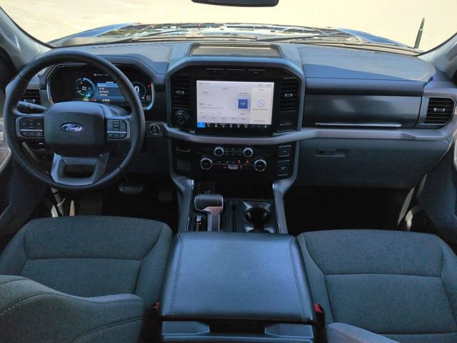 Used 2024 Ford F150 Lightning XLT AWD/4WD image 15