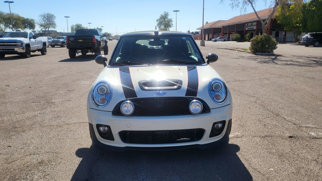 Used 2011 MINI Cooper John Cooper Works image 3