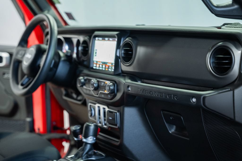 Used 2023 Jeep Wrangler Sport AWD/4WD image 18