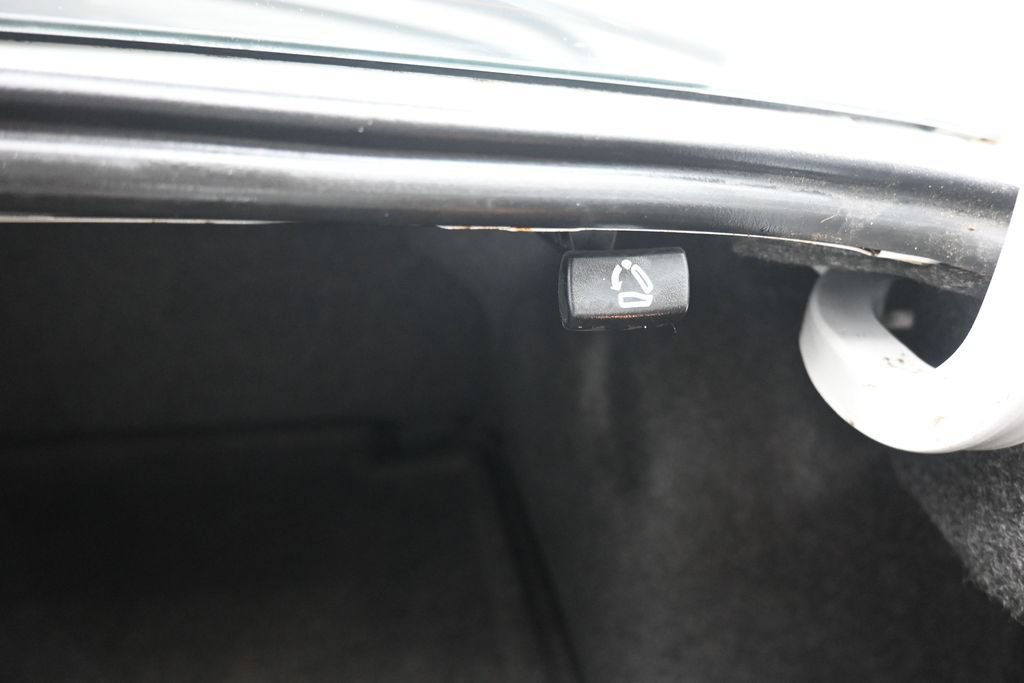Used 2012 Volkswagen Passat 2.5 S FWD image 39