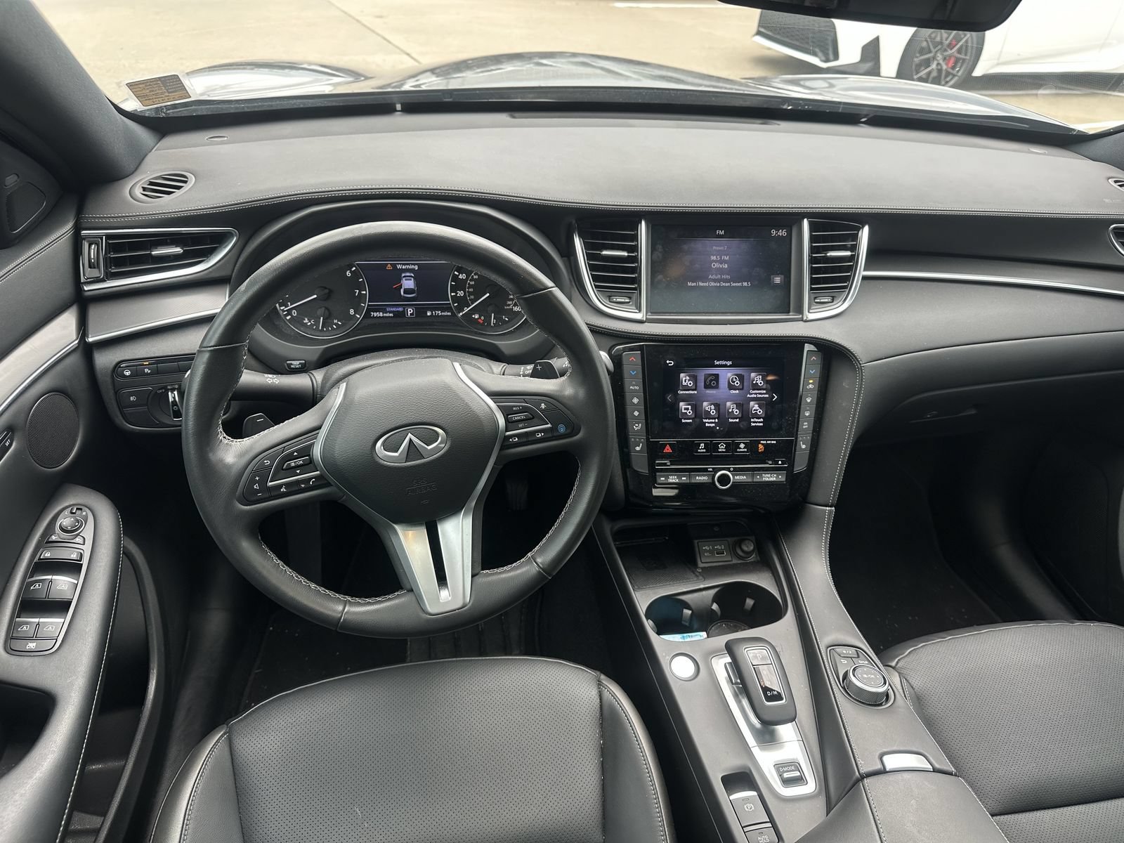 Certified 2025 INFINITI QX55 Luxe w/ Cargo Package AWD/4WD image 7