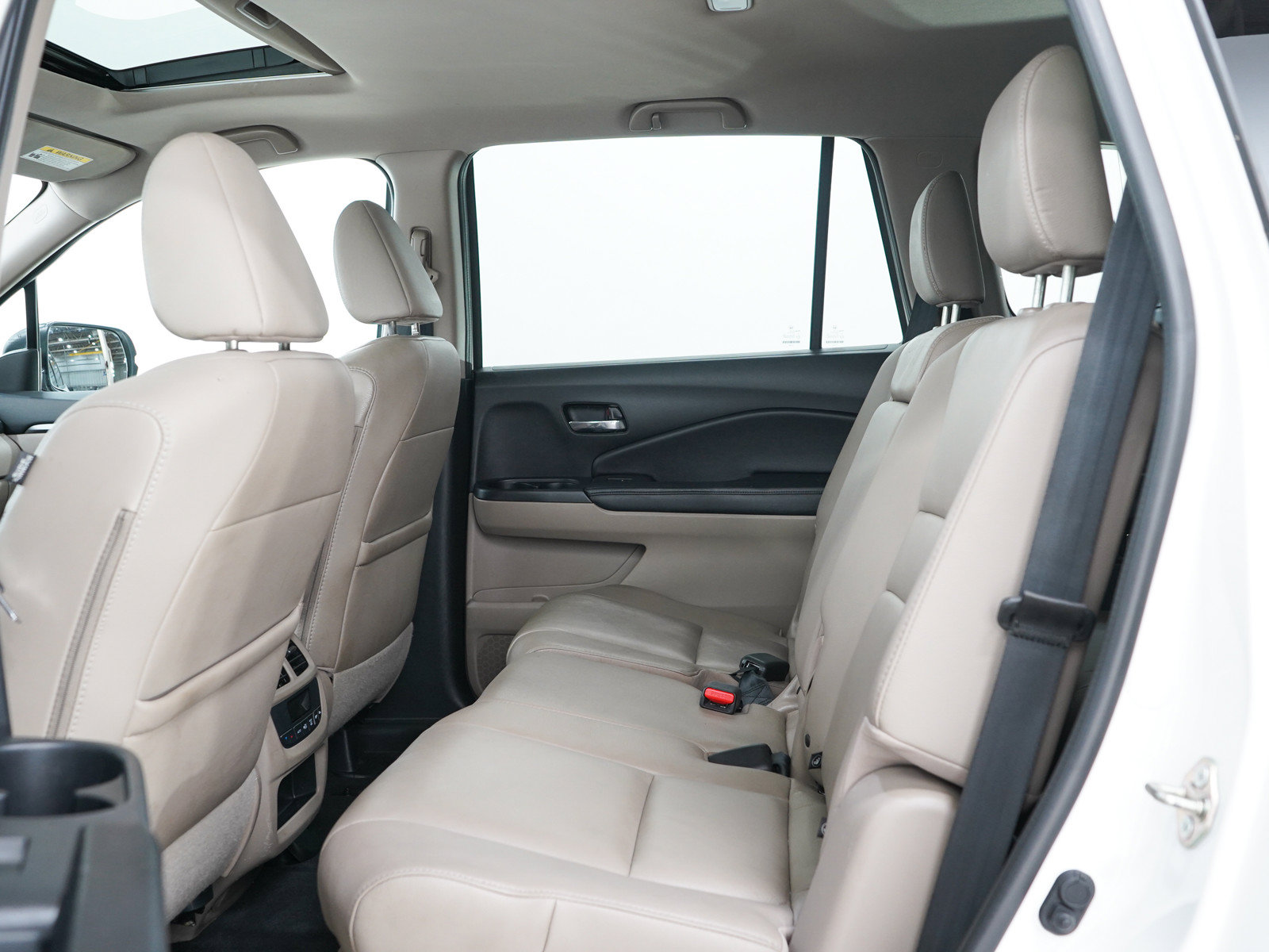 Used 2017 Honda Pilot EX-L image 16