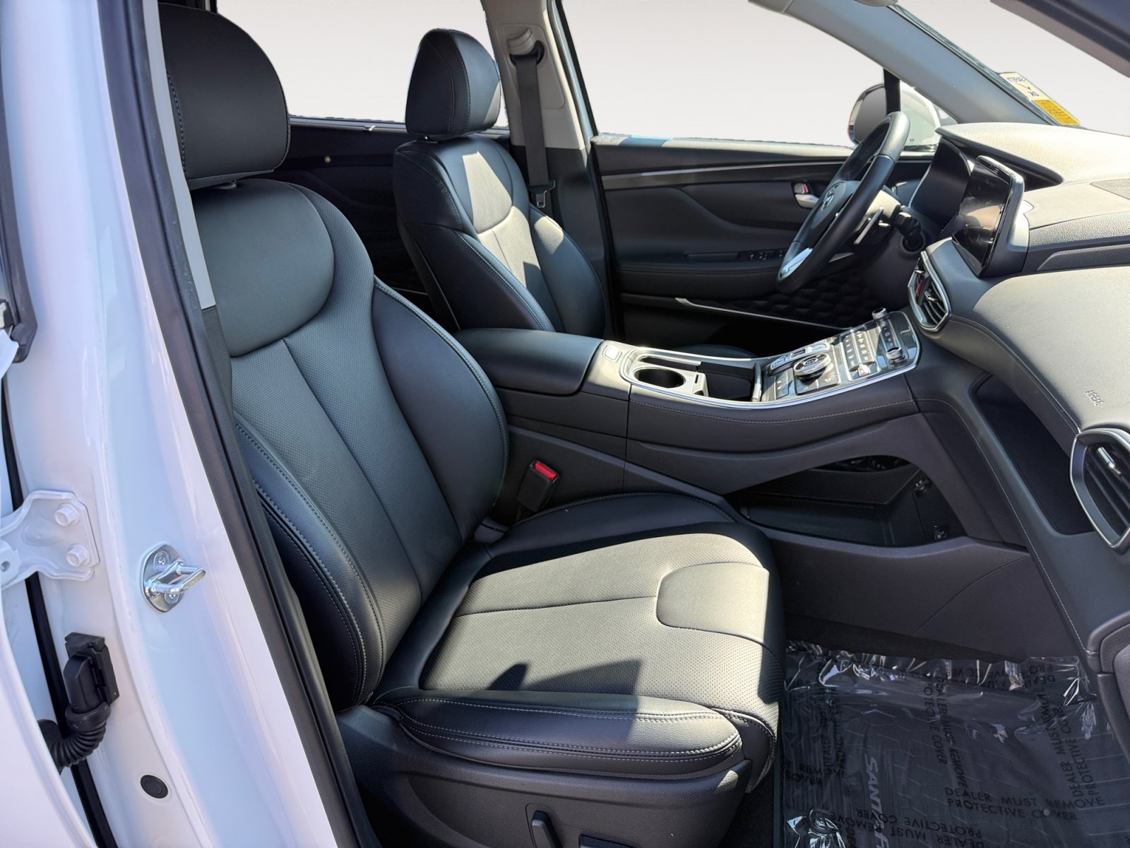 Certified 2023 Hyundai Santa Fe SEL w/ Premium Package AWD/4WD image 19