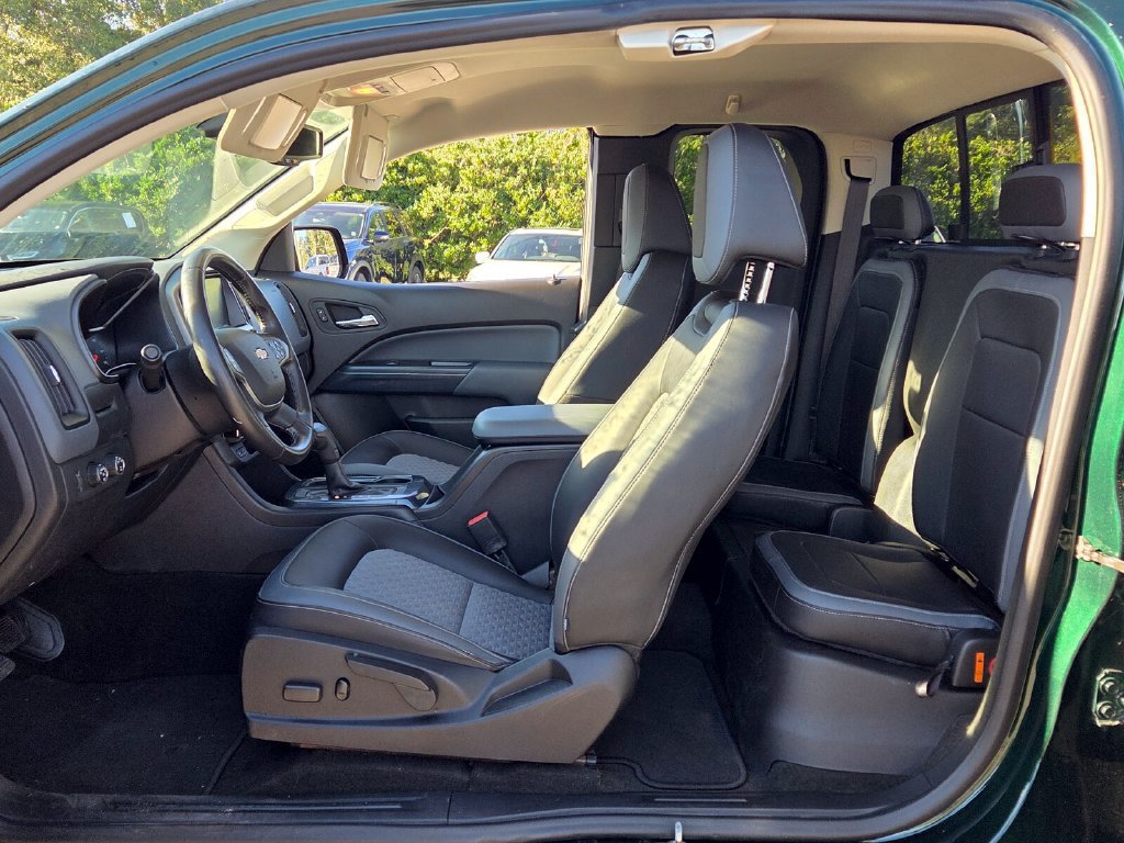 Used 2015 Chevrolet Colorado Z71 AWD/4WD image 4