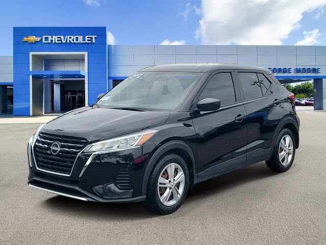 Used 2023 Nissan Kicks S FWD image 2