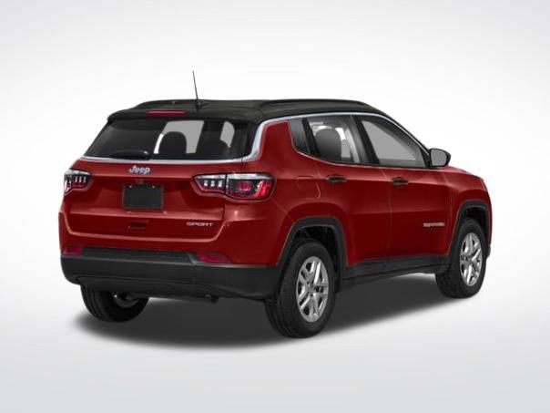 Used 2020 Jeep Compass Latitude image 3