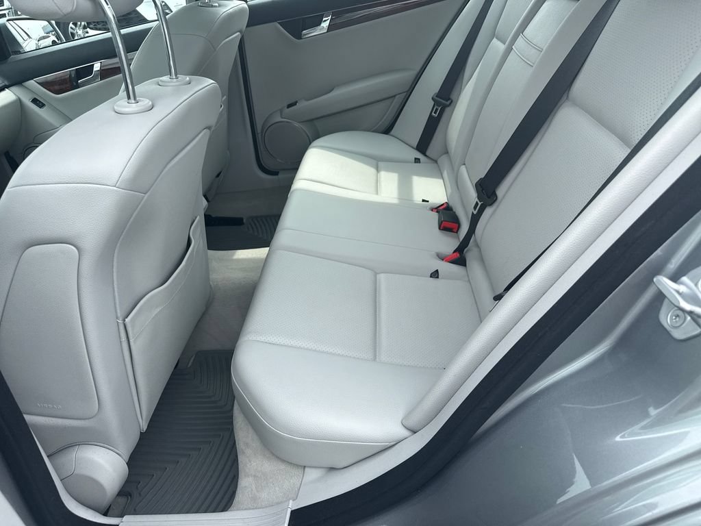 Used 2011 Mercedes-Benz C 300 Sedan image 35