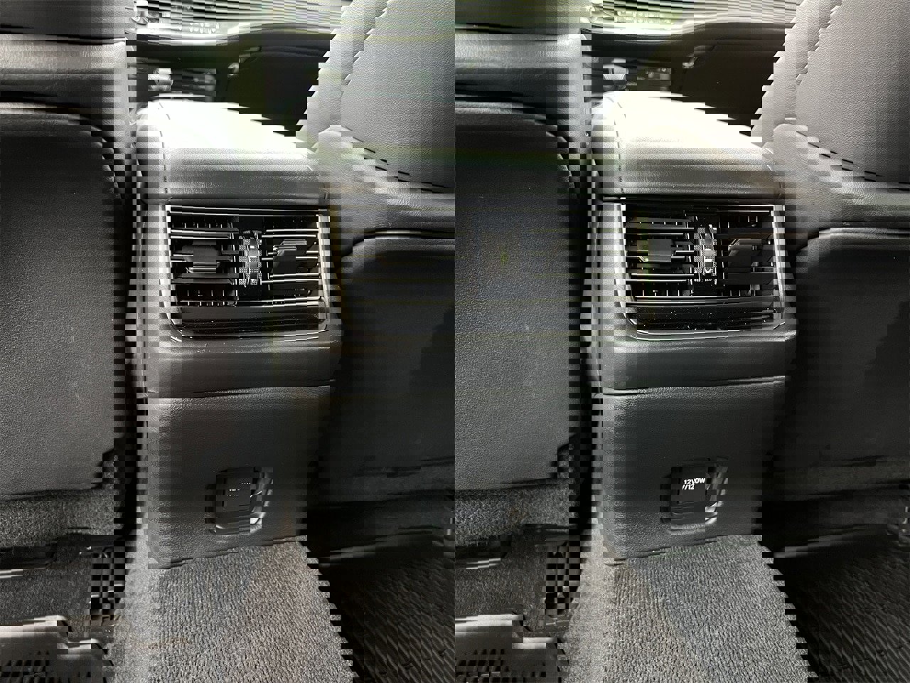 Used 2021 Lexus LS 500 F Sport w/ Accessory Package (Z2) image 28