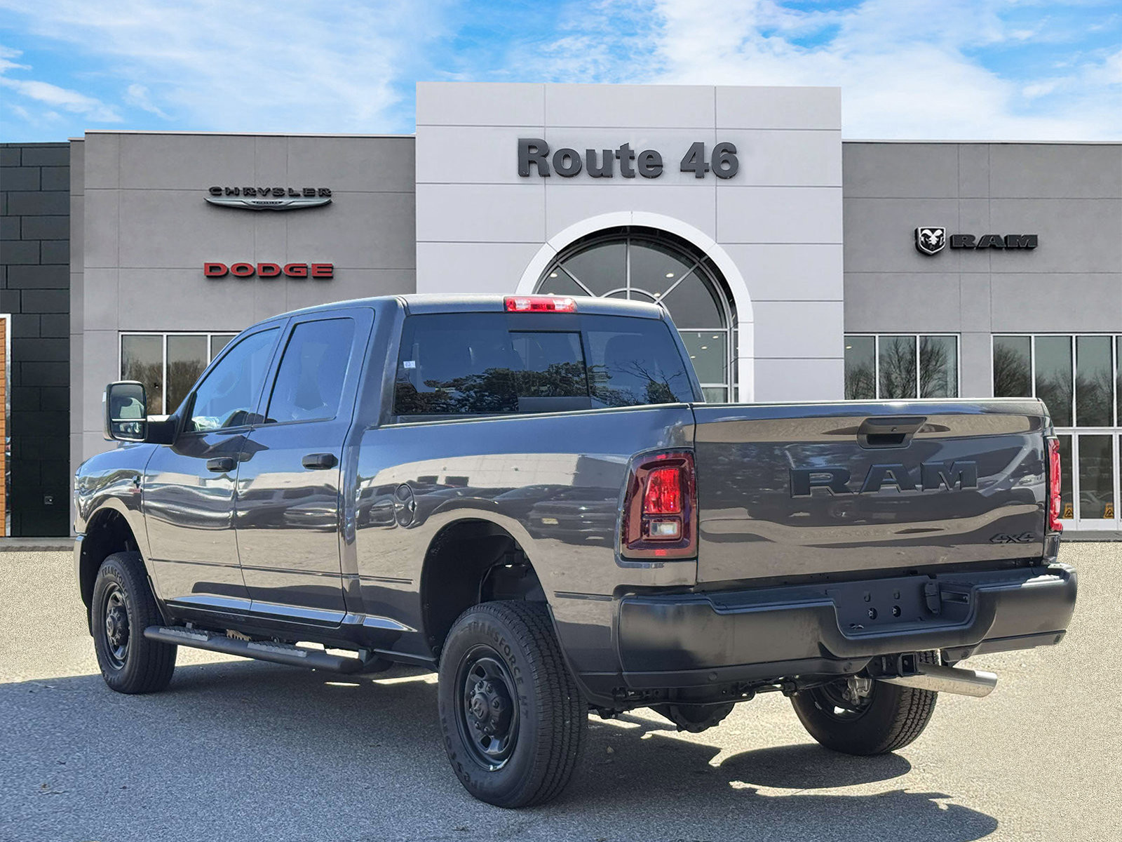 Used 2025 RAM 2500 Tradesman AWD/4WD image 4