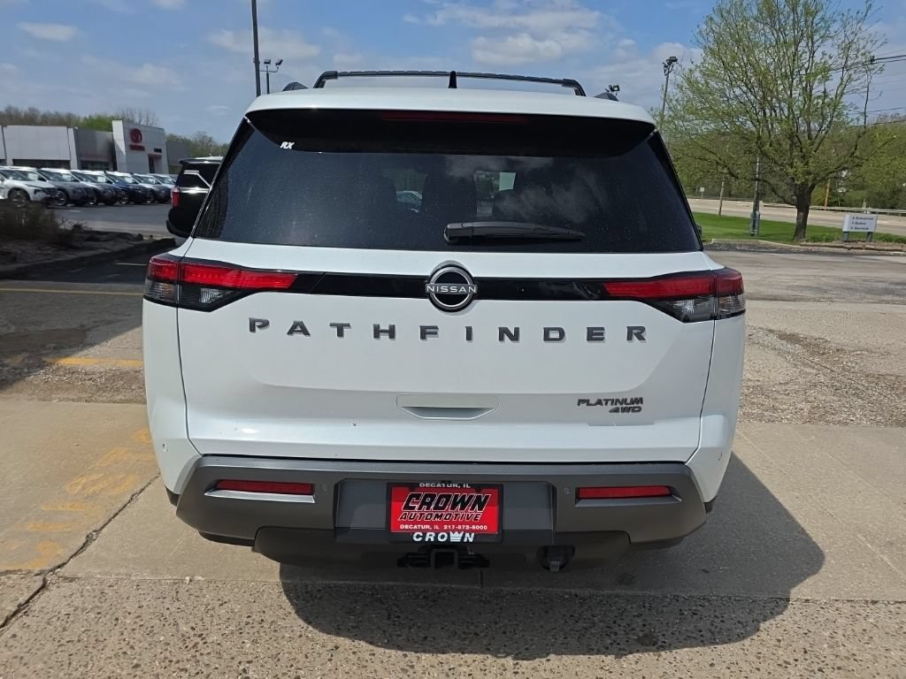 New 2026 Nissan Pathfinder Platinum AWD/4WD image 5