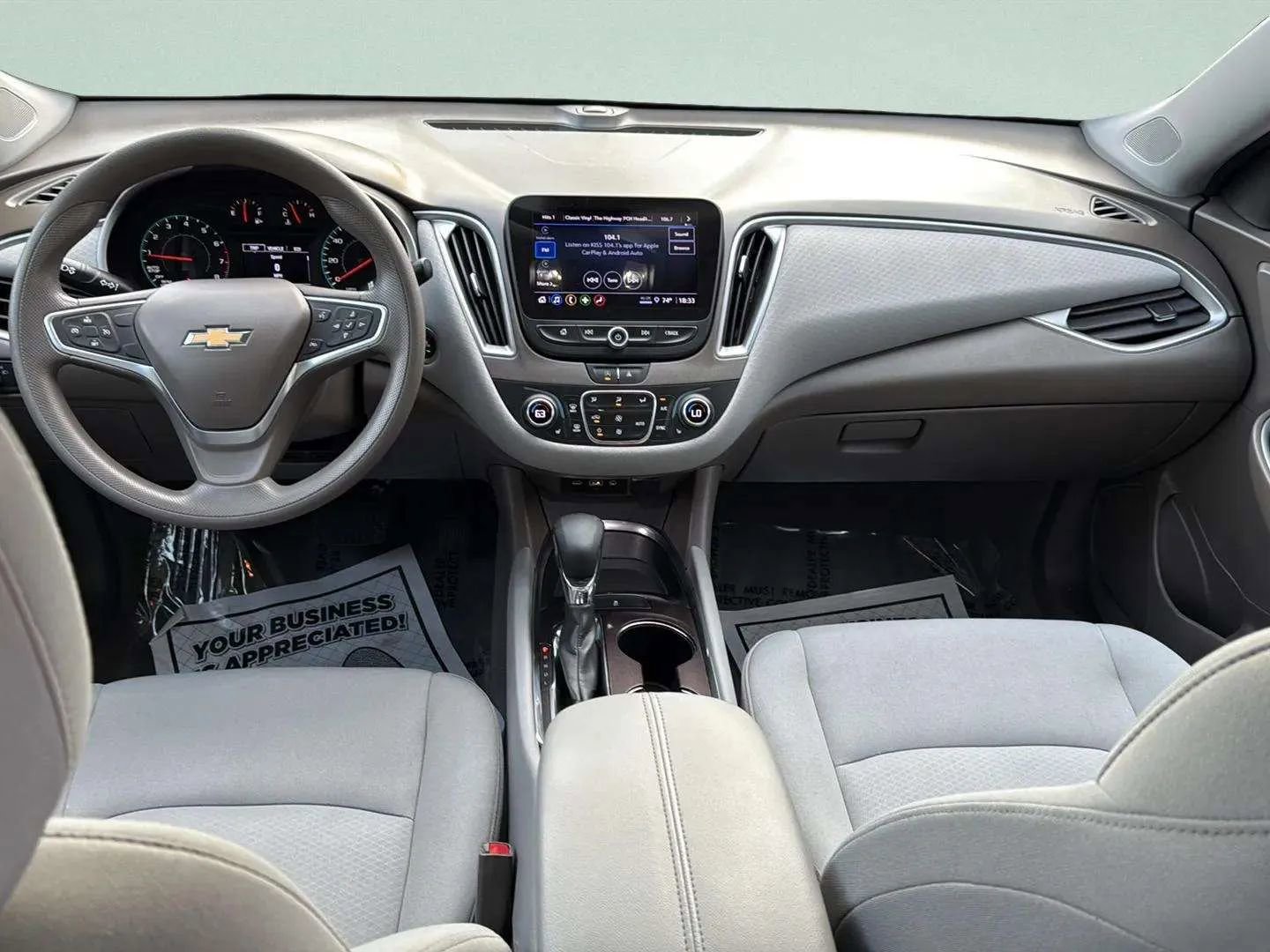 Used 2022 Chevrolet Malibu LT image 21