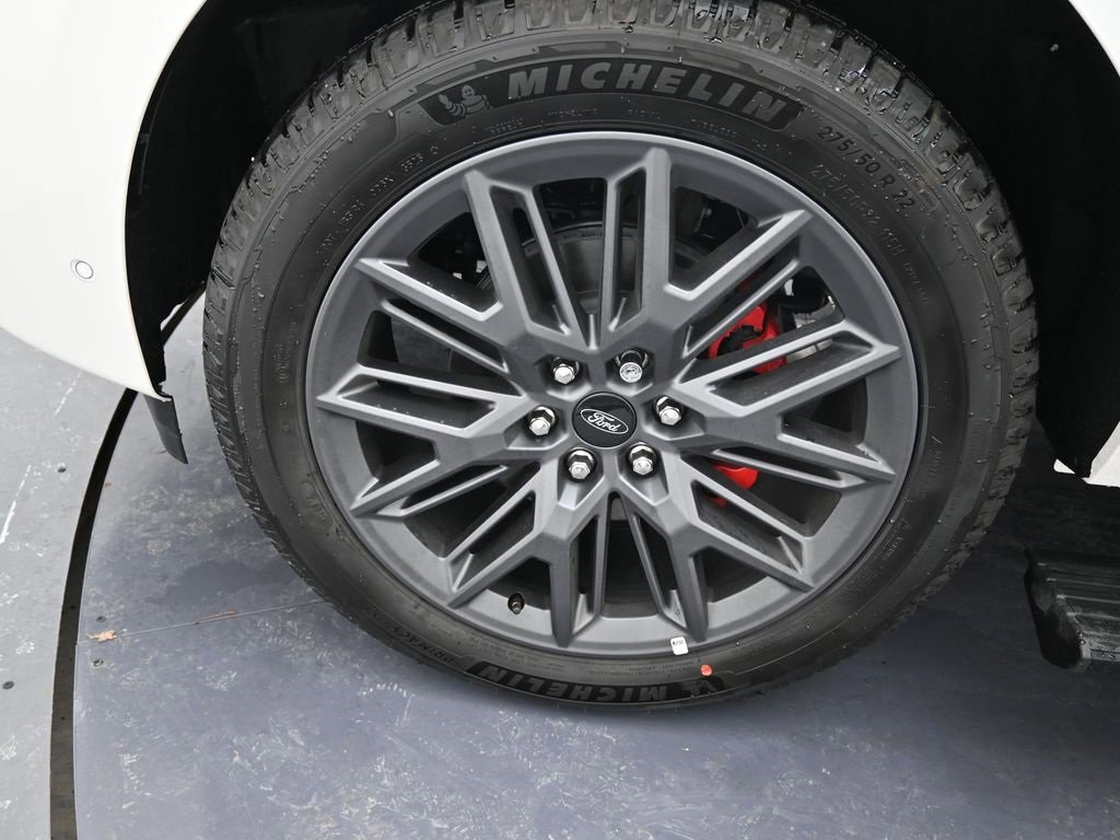 New 2025 Ford Expedition Max Platinum w/ Stealth Performance Package image 38