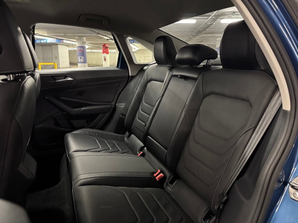 Used 2019 Volkswagen Jetta SEL Premium FWD image 20