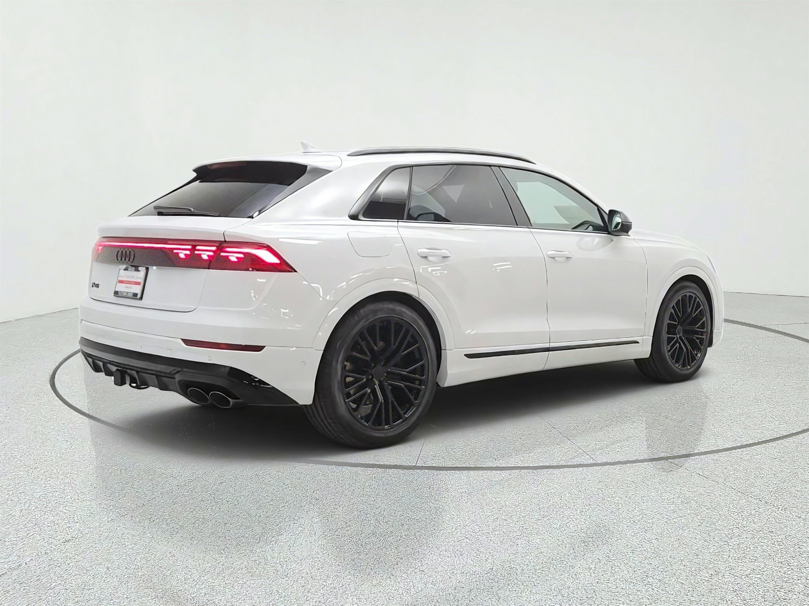 New 2026 Audi SQ8 Prestige AWD/4WD image 5