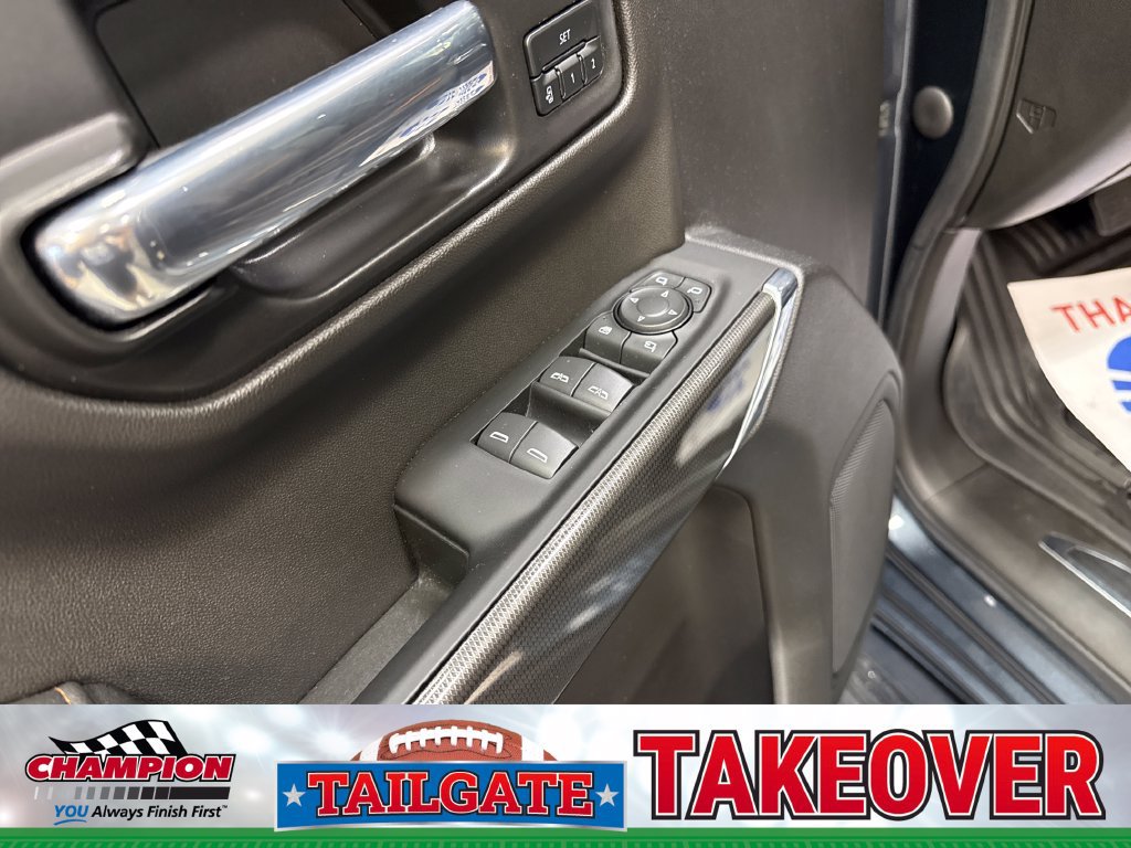 Used 2021 GMC Sierra 1500 AT4 AWD/4WD image 14