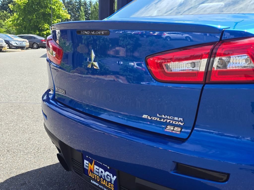 Used 2010 Mitsubishi Lancer Evolution SE AWD/4WD image 13