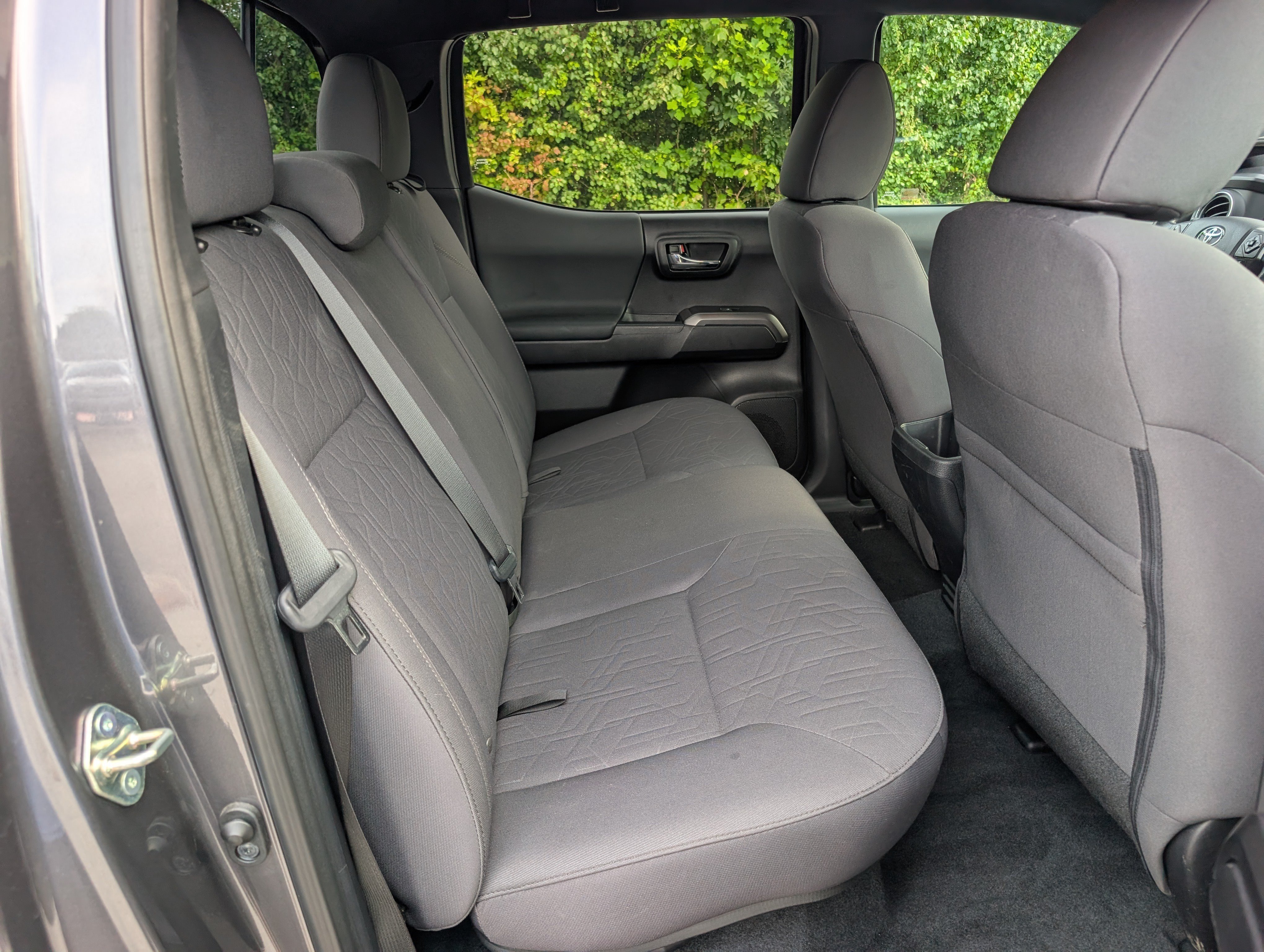 Used 2019 Toyota Tacoma TRD Sport w/ Technology Package AWD/4WD image 13