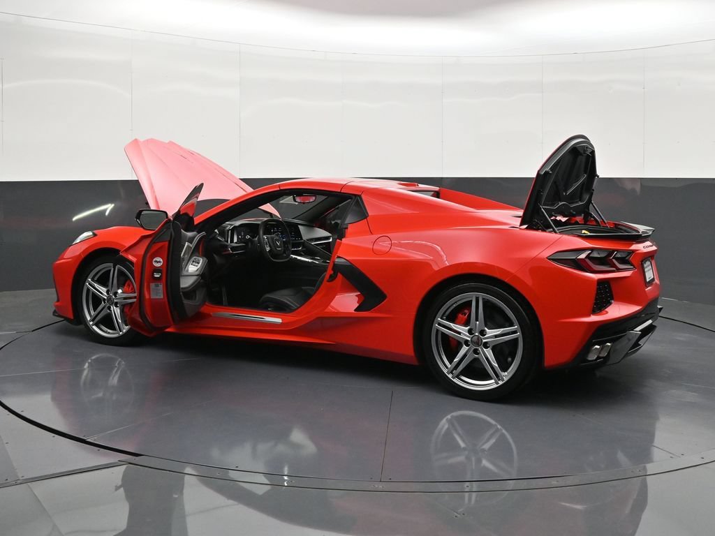 Used 2026 Chevrolet Corvette Stingray Preferred Conv w/ 2LT RWD image 37