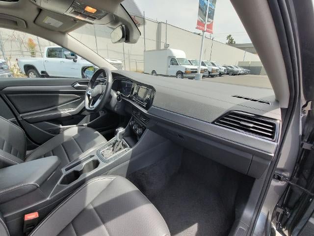 Used 2024 Volkswagen Jetta SE FWD image 27
