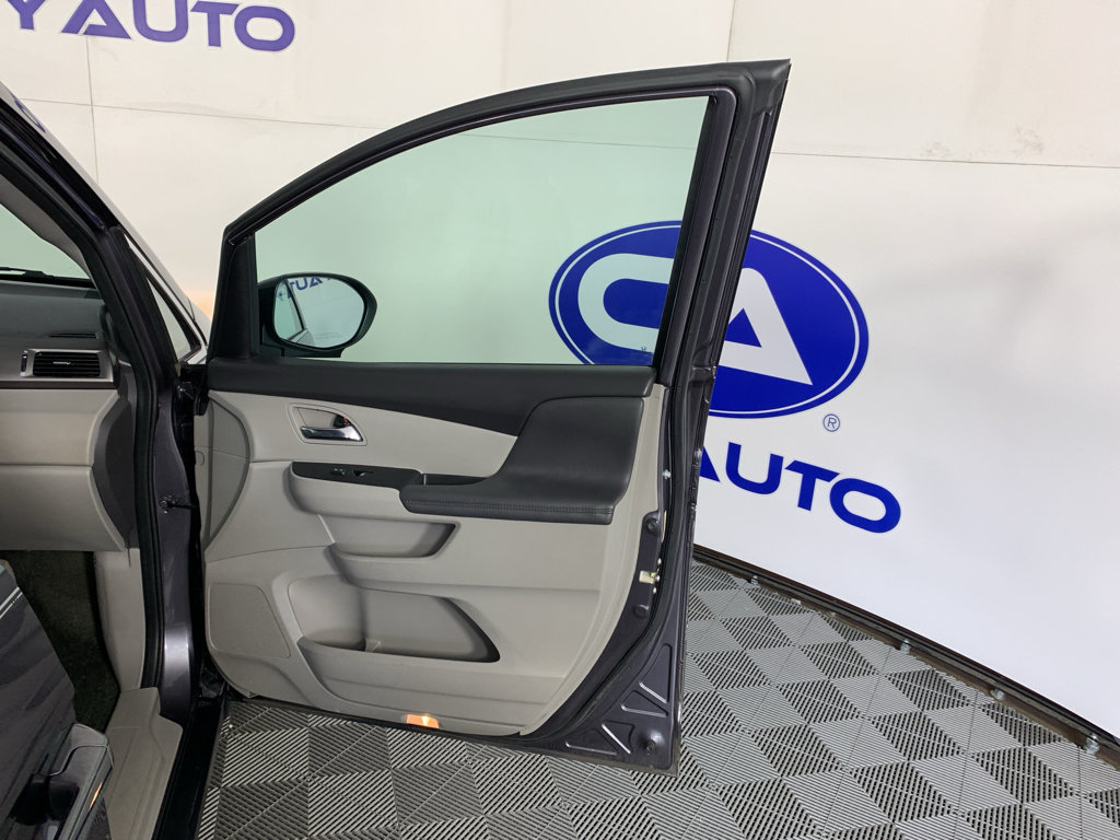 Used 2016 Honda Odyssey EX-L image 36