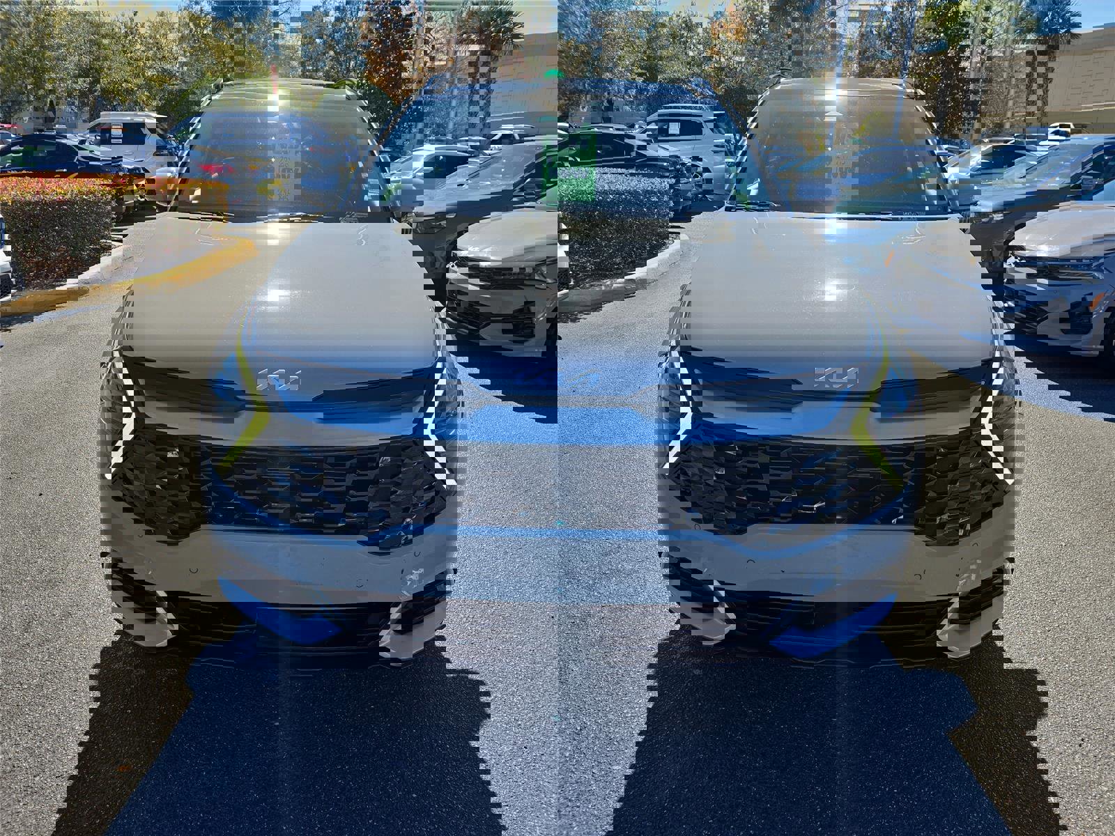 Used 2023 Kia Sportage SX image 2