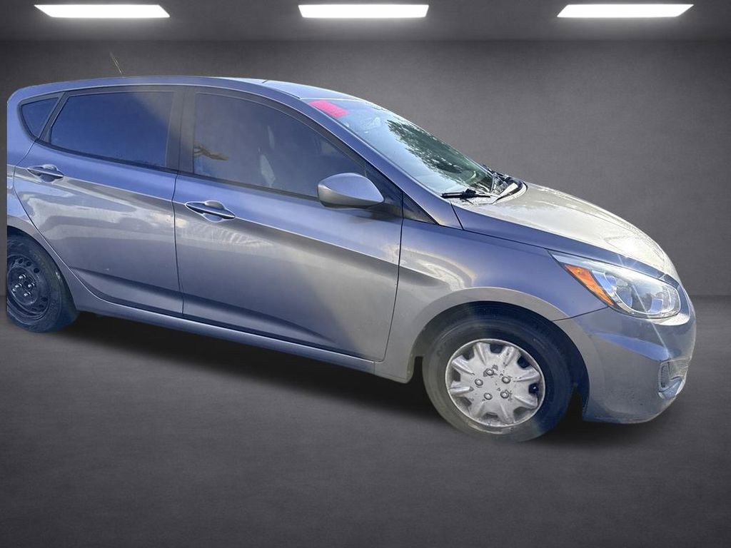 Used 2017 Hyundai Accent SE FWD image 14