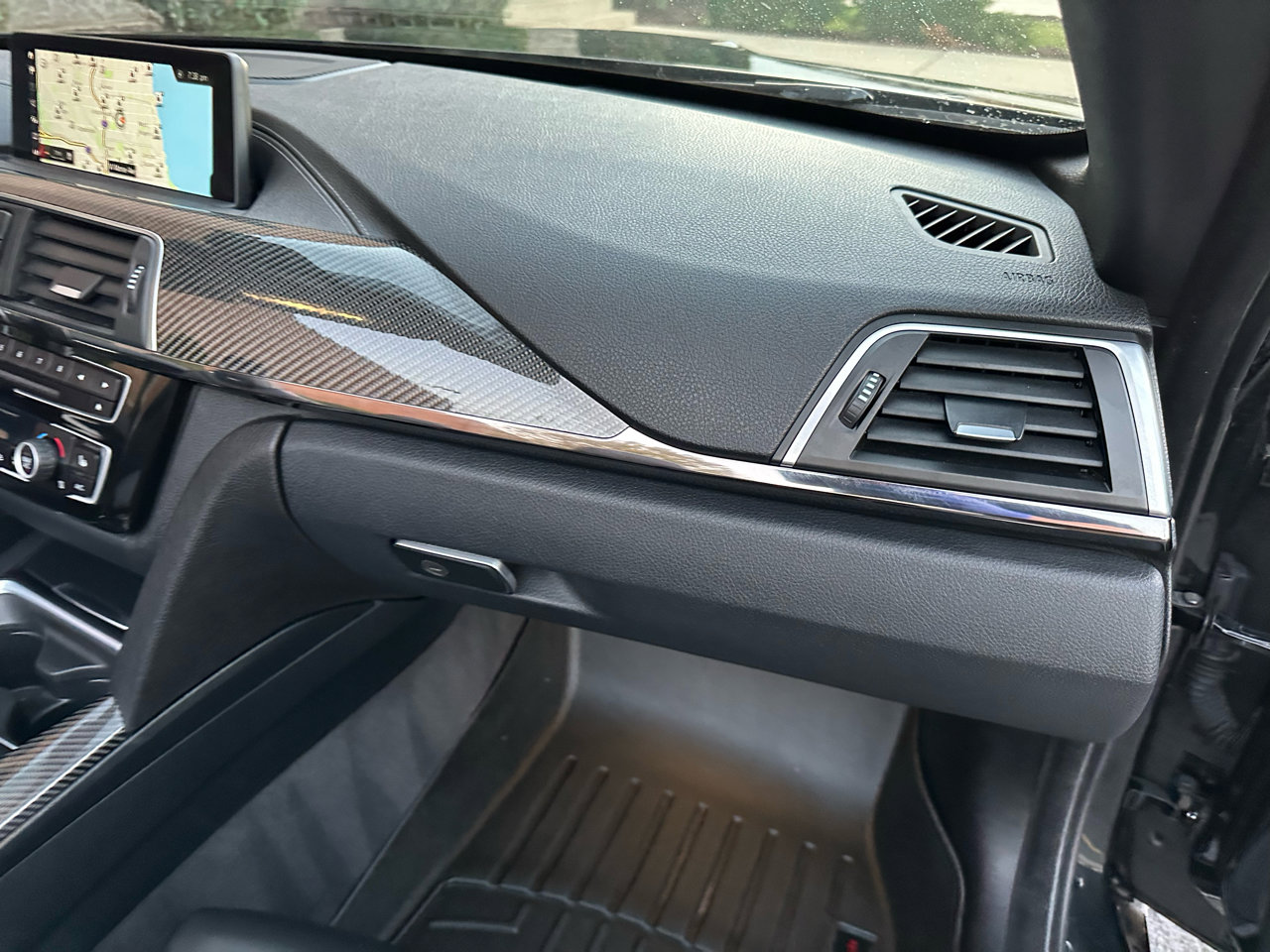 Used 2020 BMW M4 Convertible image 41