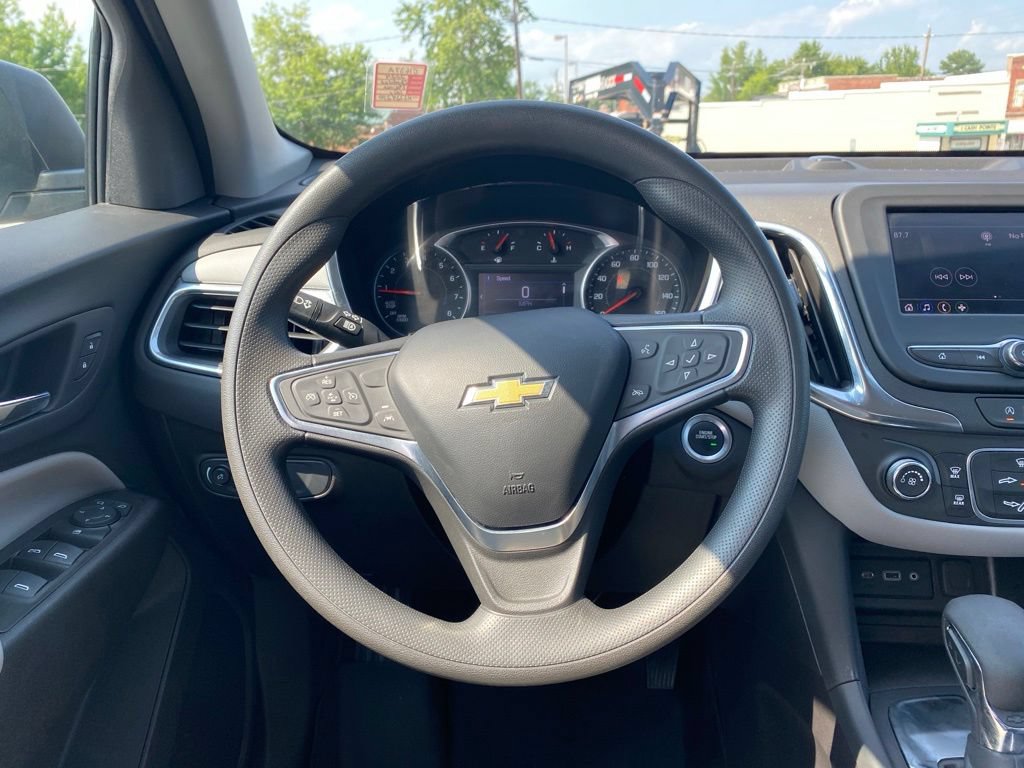 Used 2024 Chevrolet Equinox LS w/ LS Convenience Package FWD image 11