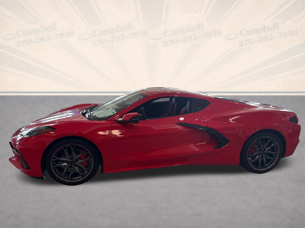 Used 2024 Chevrolet Corvette Stingray Preferred Cpe RWD image 2