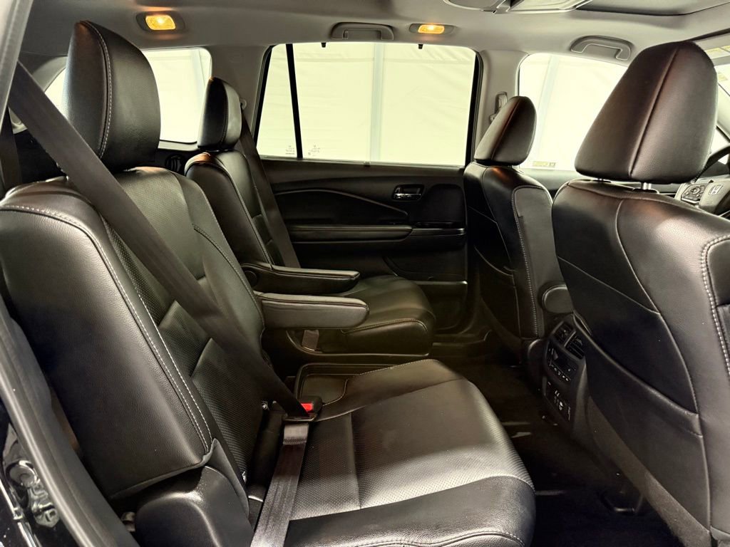 Used 2021 Honda Pilot Elite image 26