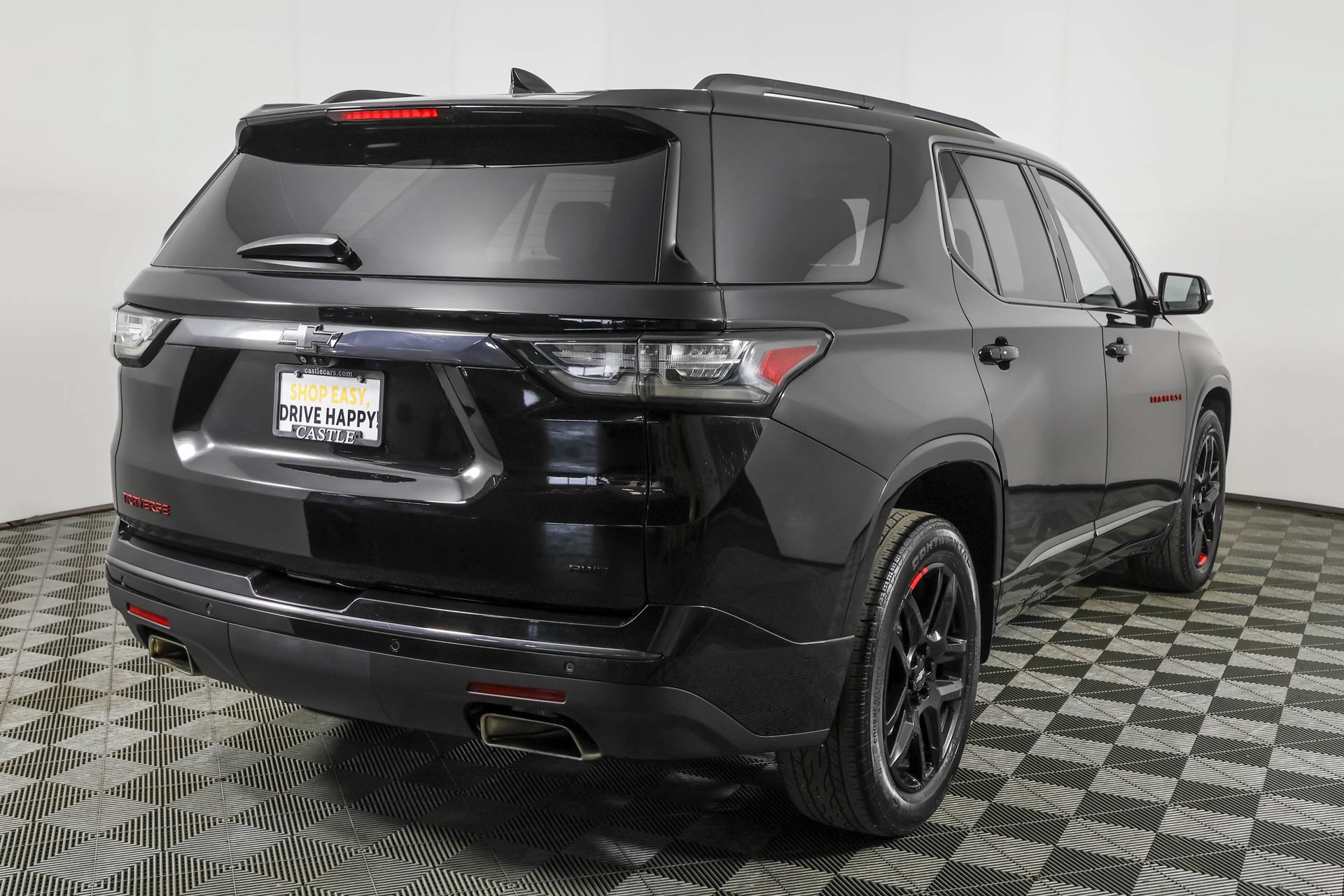 Used 2020 Chevrolet Traverse Premier w/ Redline Edition AWD/4WD image 18