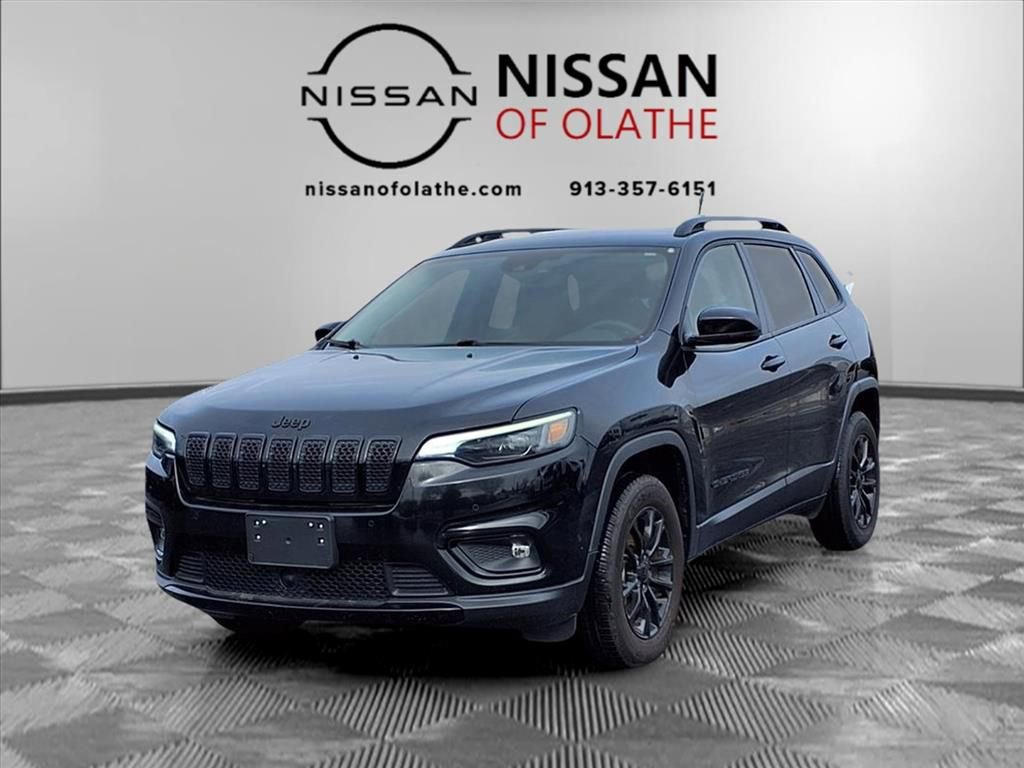 Used 2023 Jeep Cherokee Altitude Lux