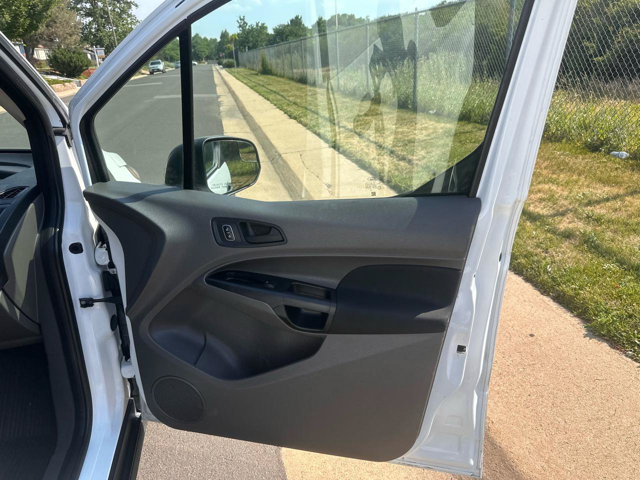 Used 2019 Ford Transit Connect XL FWD image 22