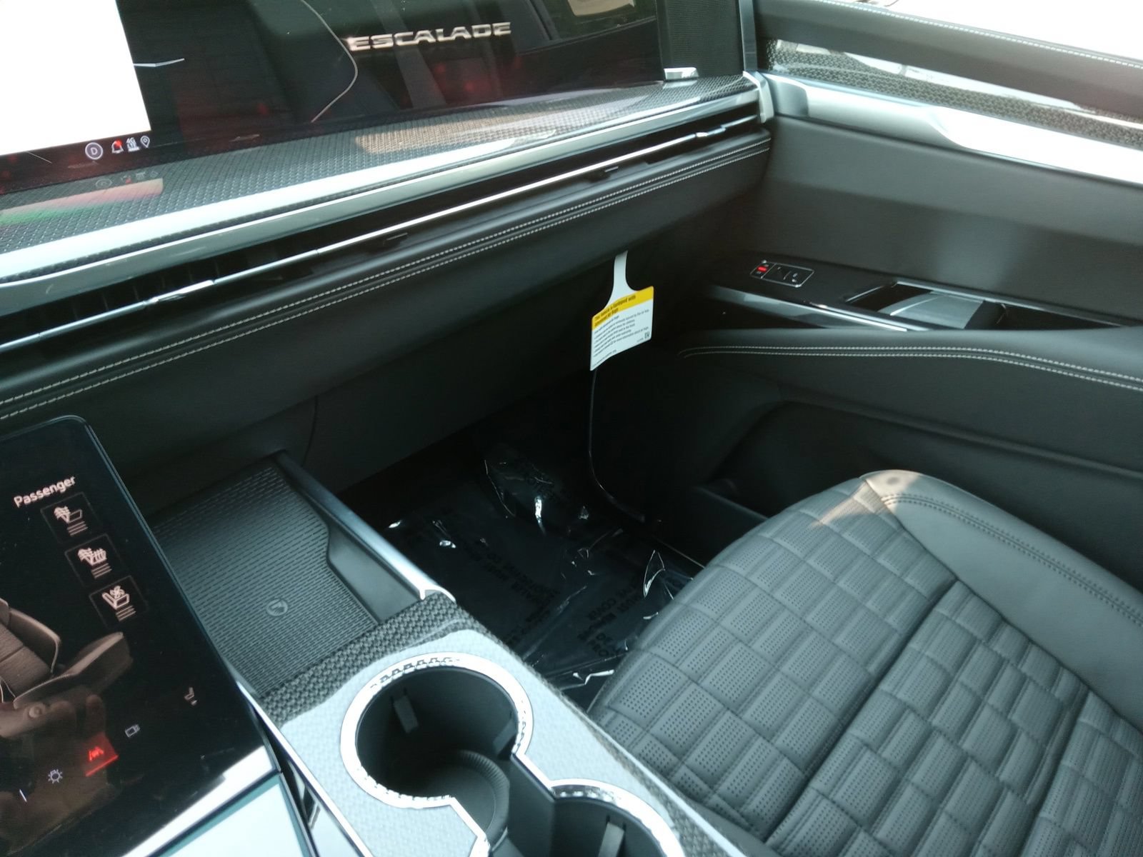 Certified 2026 Cadillac Escalade V AWD/4WD image 19