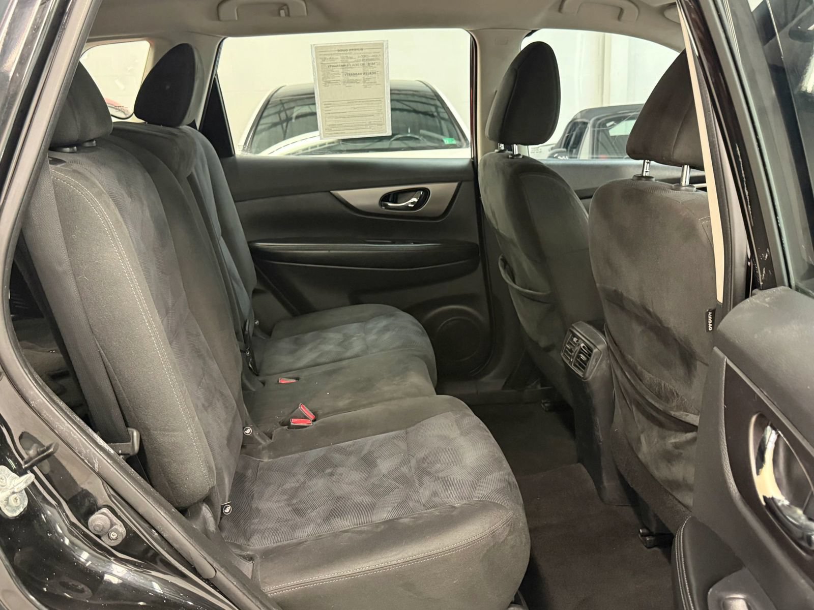 Used 2015 Nissan Rogue S AWD/4WD image 22