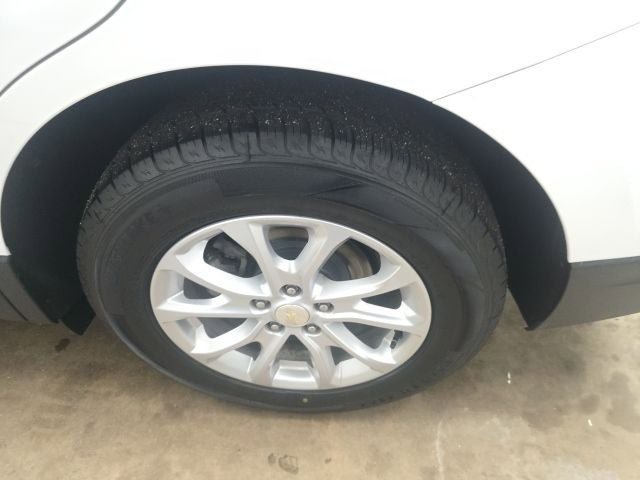 Used 2018 Chevrolet Equinox LT FWD image 12