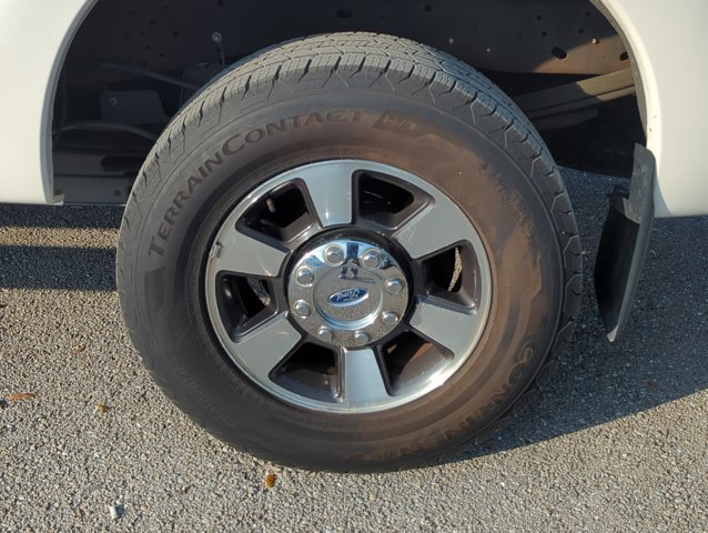 Used 2015 Ford F250 Lariat AWD/4WD image 7