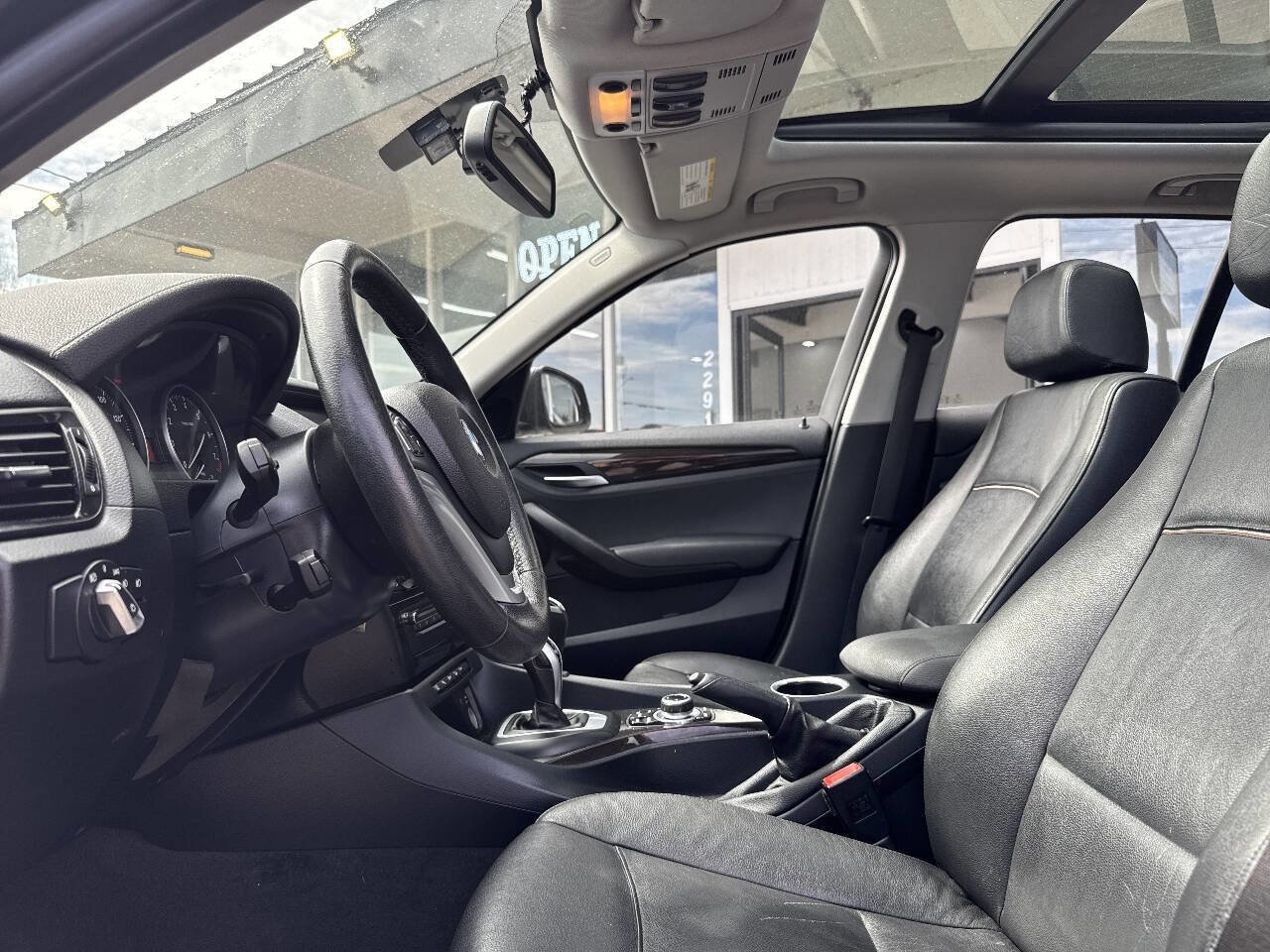 Used 2015 BMW X1 xDrive28i w/ Ultimate Package AWD/4WD image 29