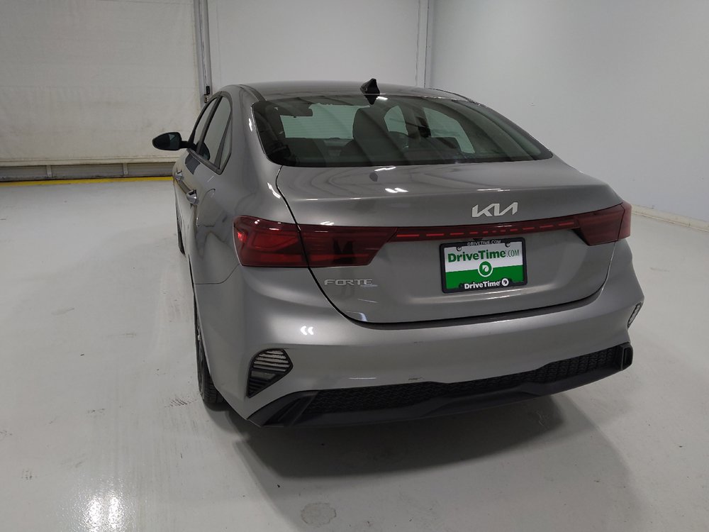 Used 2022 Kia Forte LXS FWD image 6
