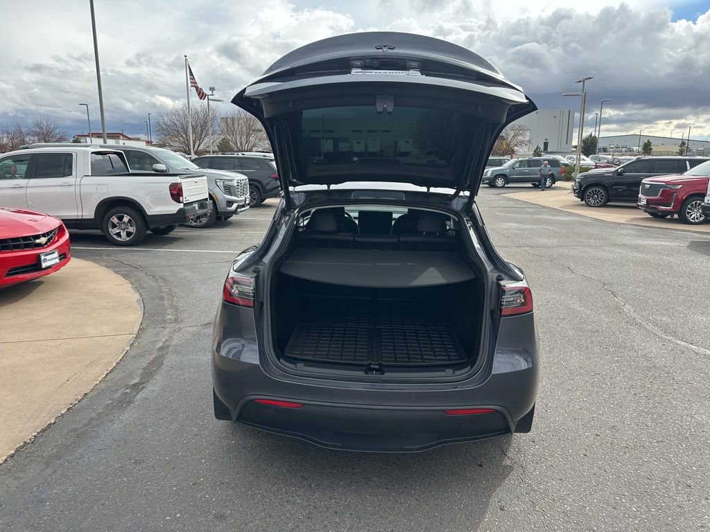 Used 2023 Tesla Model Y Long Range image 19