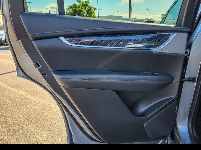 Certified 2024 Cadillac XT6 Premium Luxury w/ Technology Package AWD/4WD image 22