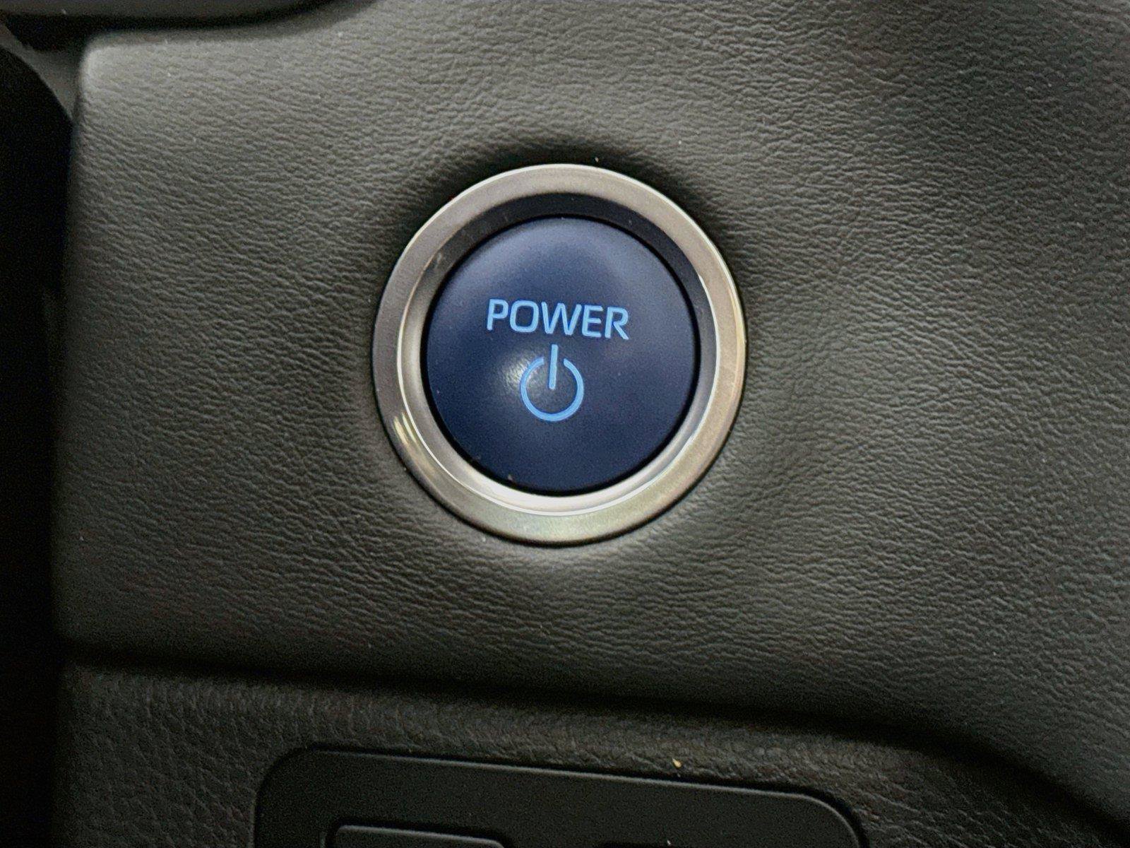 Used 2024 Toyota Tundra Platinum AWD/4WD image 22