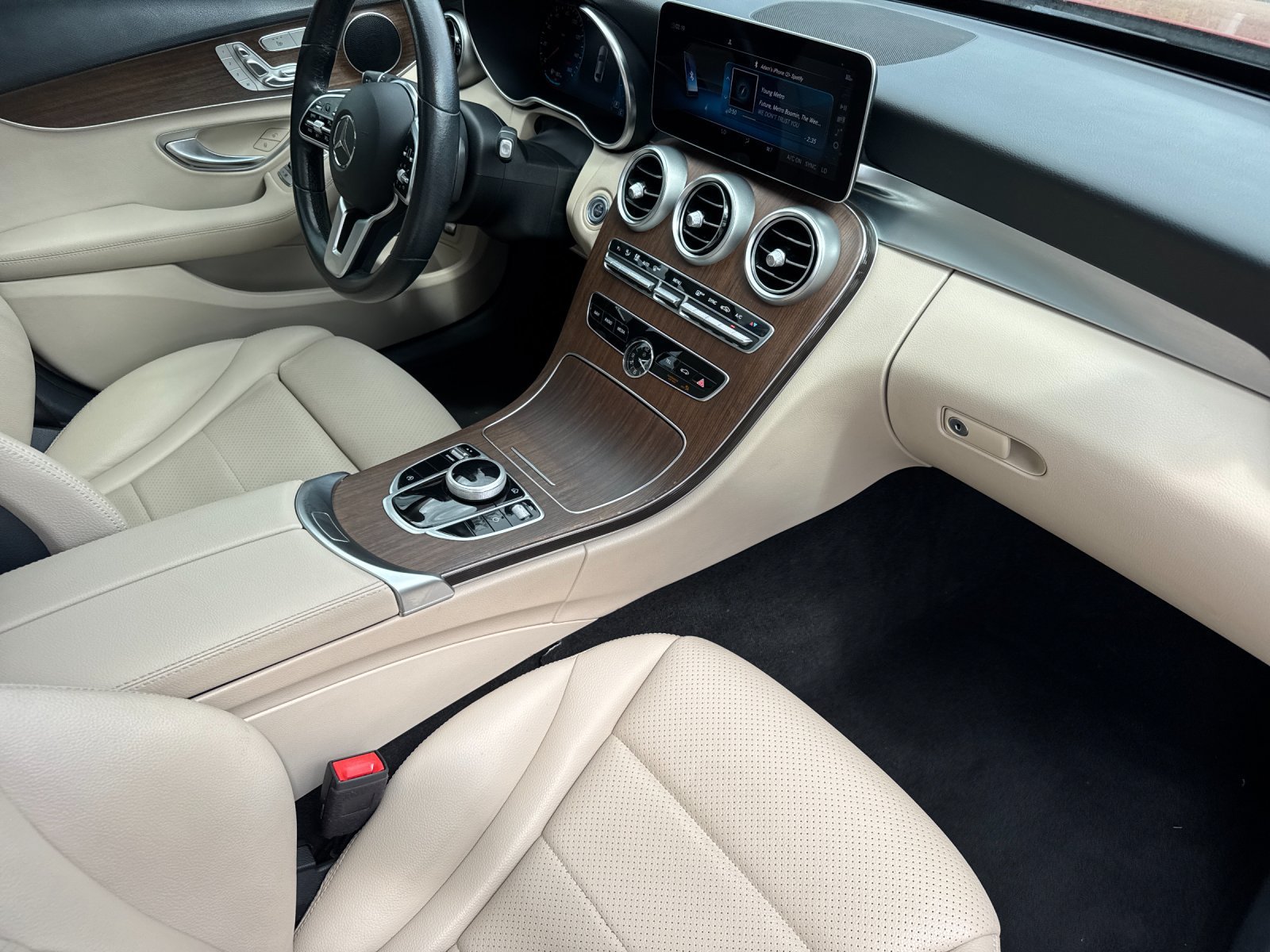 Used 2021 Mercedes-Benz C 300 Sedan image 15