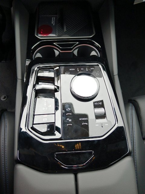 New 2026 BMW 530i w/ M Sport Package RWD image 23
